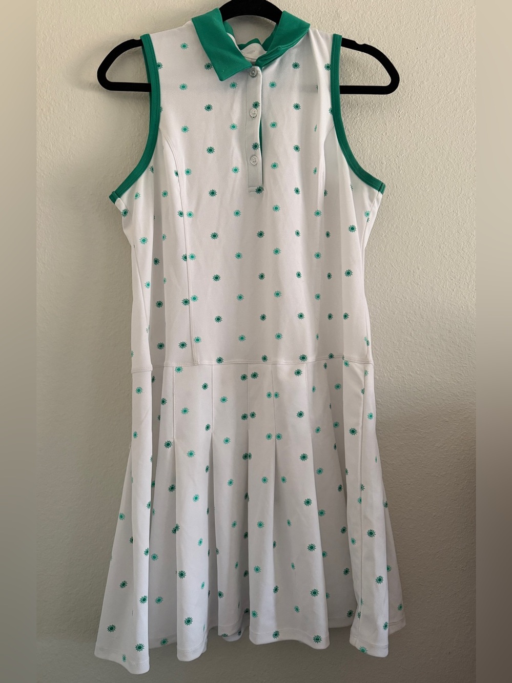 Nanette Lepore Dress Golf Tennis Pickle Ball Green White Pleated